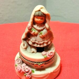 PRETTY AS A PICTURE BY KIM ANDERSON MINI HINGED BOX PROMISES OF LOVE